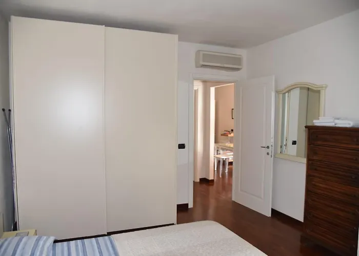 Appartement 100 Viale Italia La Spezia